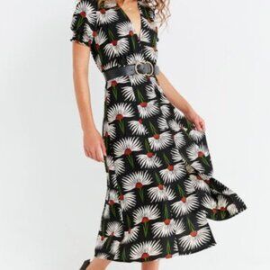 Urban Outfitters Plunging Midi Dress, Floral Art Deco design, size small